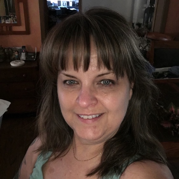 Meet your Posher, Chris. - Picture 2 of 2